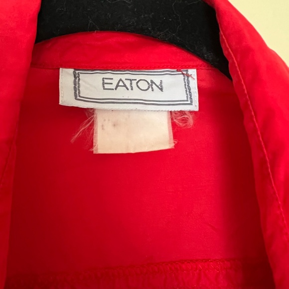 Vintage Red Eatons Button Up Blouse with Pockets Size M/L - Picture 10 of 10